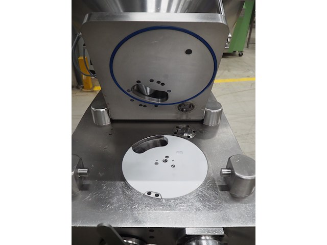 Frey - afbeelding 16 van  19