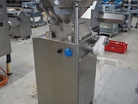 Frey - afbeelding 9 van  14