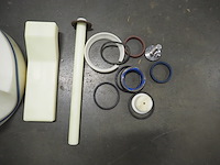 Frey - afbeelding 6 van  16