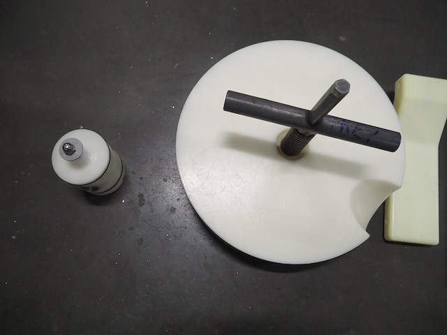 Frey - afbeelding 7 van  16