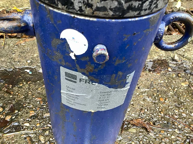 Freyssinet enarpac cll10010 hydraulische pers (2x) - afbeelding 3 van  4