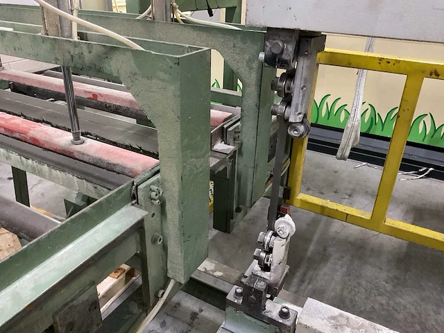 Friction e1500 lintzaagmachine - afbeelding 6 van  10