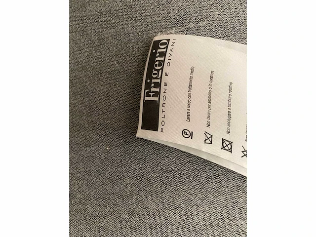 Frigerio - 2-delige sofa - crème/beige - afbeelding 4 van  9