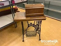 Frigga nostalgische naaimachine (c) - afbeelding 3 van  4