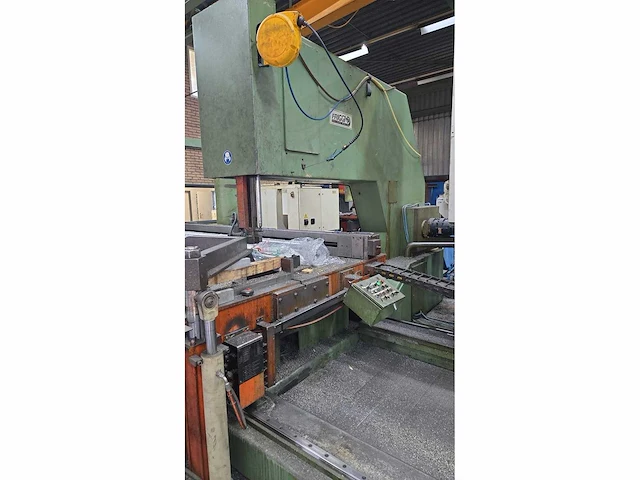 Friginno - metalen horizontale bandzaagmachine - afbeelding 9 van  11