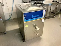 Frigomat peb 120 pasteurisatie machine - afbeelding 3 van  13