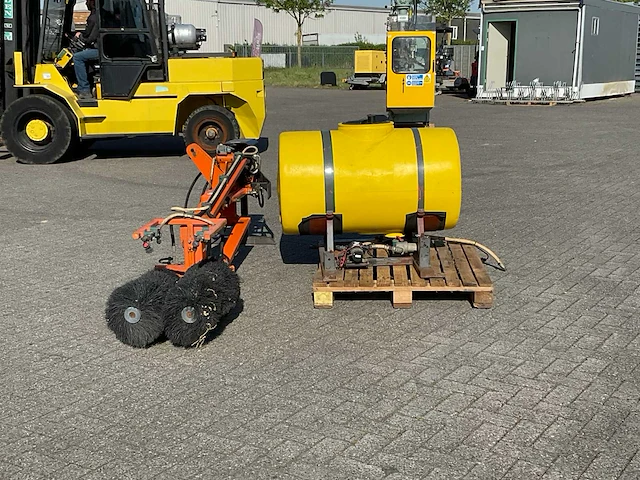 Frissen palen wasser - afbeelding 7 van  13