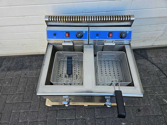 Friteuse - afbeelding 4 van  4