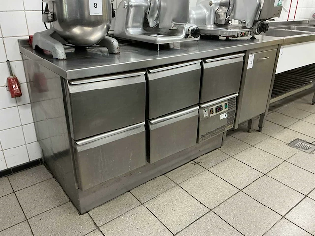 Friulinox koelwerkbank - afbeelding 1 van  7