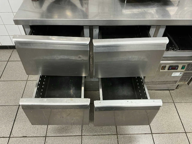 Friulinox koelwerkbank - afbeelding 5 van  7
