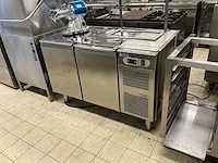 Friulinox tr2 gn planet koelwerkbank - afbeelding 1 van  7