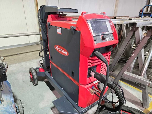 Fronius - 2021 - tps 320i - mig lasapparaat - afbeelding 4 van  8