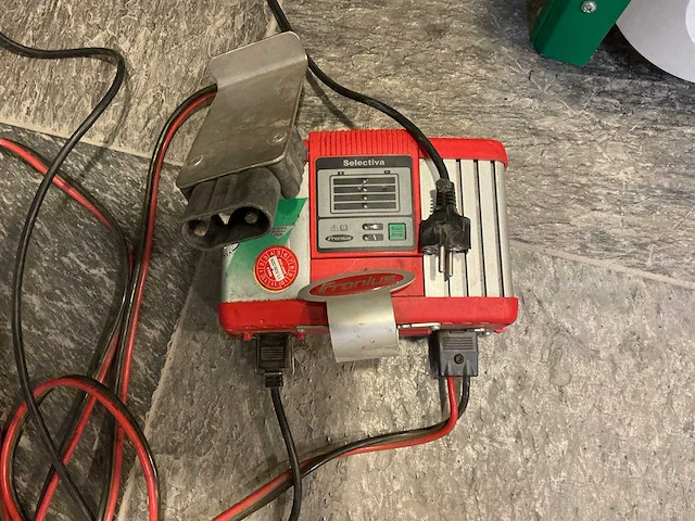 Fronius - 30,5v 32a - acculaders - afbeelding 1 van  2