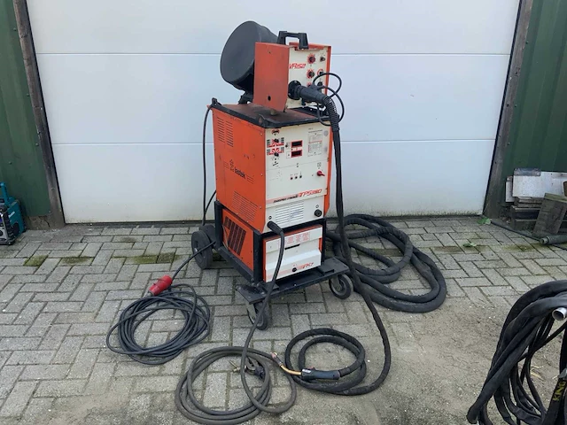 Fronius transpuls-synergic 330 mig lasapparaat - afbeelding 1 van  8