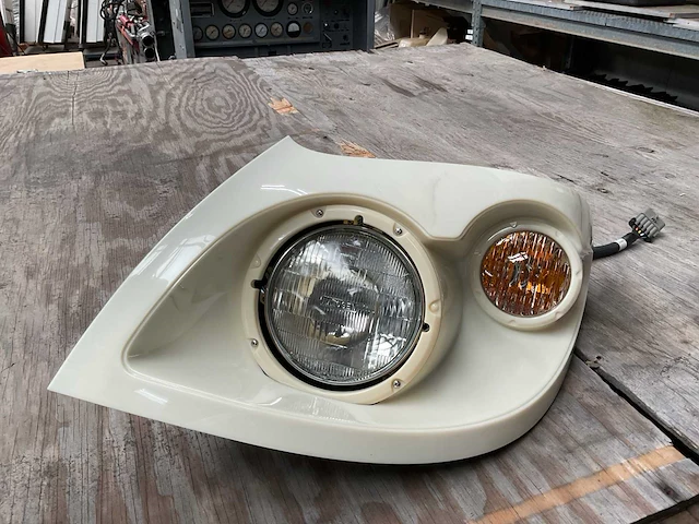 Front headlight (7x) - afbeelding 1 van  5