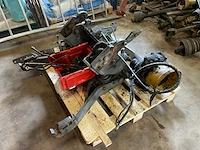 Front hefinrichting + pto (fendt 300-500 serie) - afbeelding 9 van  15