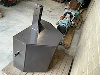 Frontgewicht 1300kg. - afbeelding 3 van  7