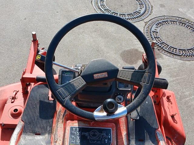 Frontmaaier, kubota, f1900 diesel 4 wheel drive - afbeelding 3 van  30