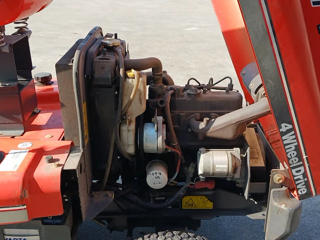 Frontmaaier, kubota, f1900 diesel 4 wheel drive - afbeelding 9 van  30