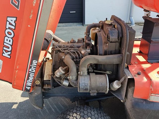 Frontmaaier, kubota, f1900 diesel 4 wheel drive - afbeelding 11 van  30