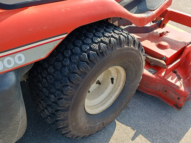 Frontmaaier, kubota, f1900 diesel 4 wheel drive - afbeelding 20 van  30