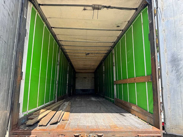 Fruehauf - oncrk 32-220 a - semi-trailer - 2001 - steering axle - afbeelding 6 van  11