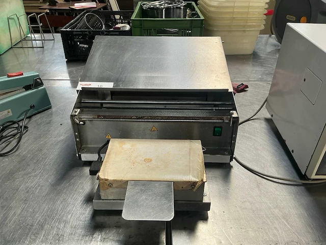 Fs 45 kns verpakkingsmachine - afbeelding 2 van  4