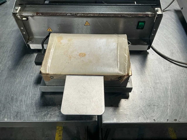 Fs 45 kns verpakkingsmachine - afbeelding 4 van  4
