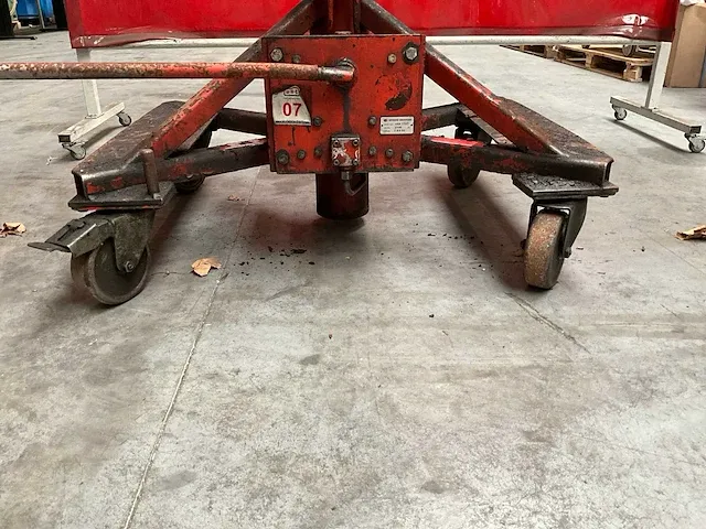 Fuchs ts3000 hand hydraulische garagekrik - afbeelding 5 van  6