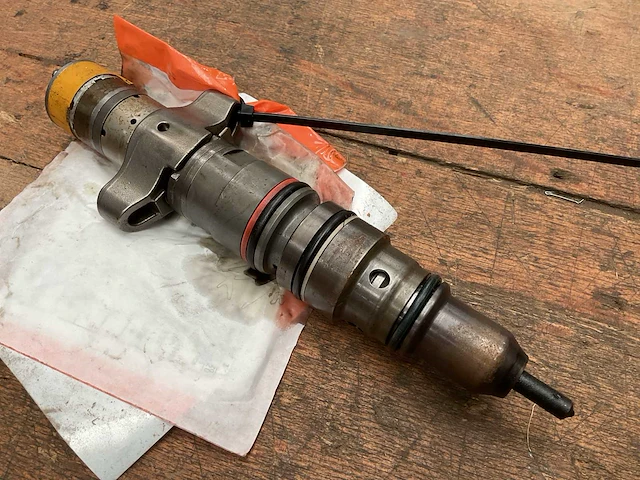 Fuel injector - afbeelding 2 van  3