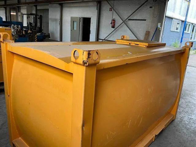 Fuel proof brandstoftank - afbeelding 13 van  17