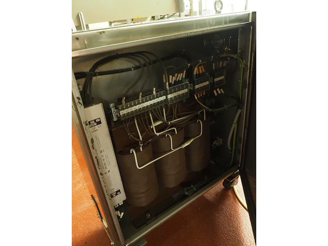 Fuji machinery co., ltd - afbeelding 17 van  27