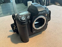Fujifilm finepix s2 pro digitale fotocamera - afbeelding 1 van  4