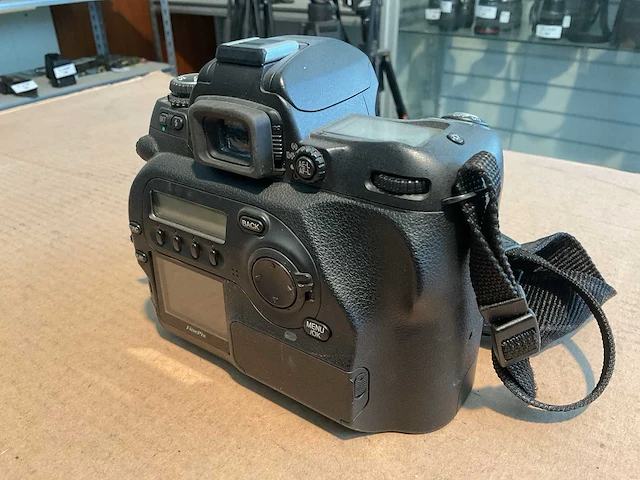 Fujifilm finepix s2 pro digitale fotocamera - afbeelding 4 van  4