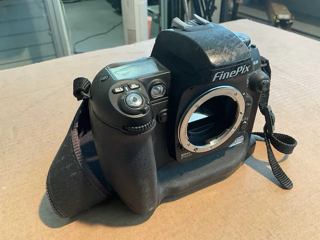 Fujifilm finepix s3 pro digitale fotocamera - afbeelding 1 van  4