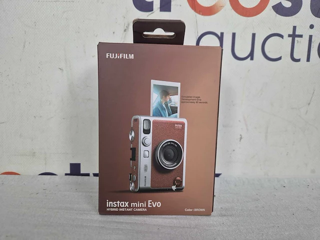 Fujifilm instax mini evo - instant camera - bruin - afbeelding 2 van  2