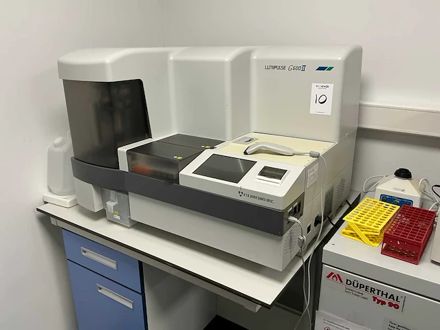 Fujirebio fujirebio immunoassay analyse apparaat - afbeelding 1 van  9