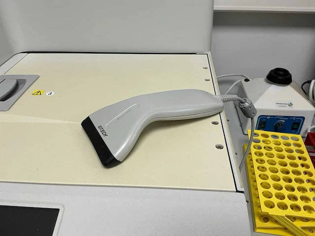Fujirebio fujirebio immunoassay analyse apparaat - afbeelding 5 van  9