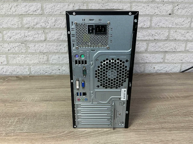 Fujitsu - esprimo p520 - desktop - afbeelding 3 van  4
