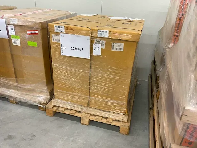 Fujitsu aoyg30kata inverter buiten unit (2x) - afbeelding 3 van  5