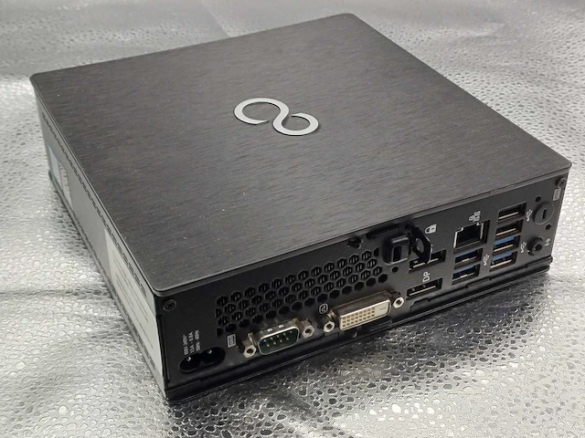 Fujitsu esprimo q920 usdt desktop (4x) - afbeelding 4 van  4