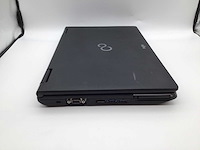 Fujitsu lifebook e572 laptop - afbeelding 5 van  9