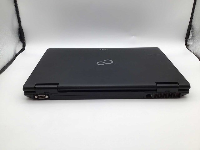 Fujitsu lifebook e572 laptop - afbeelding 6 van  9