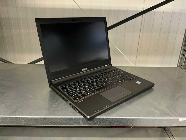 Fujitsu lifebook e736 laptop (7x) - afbeelding 1 van  5