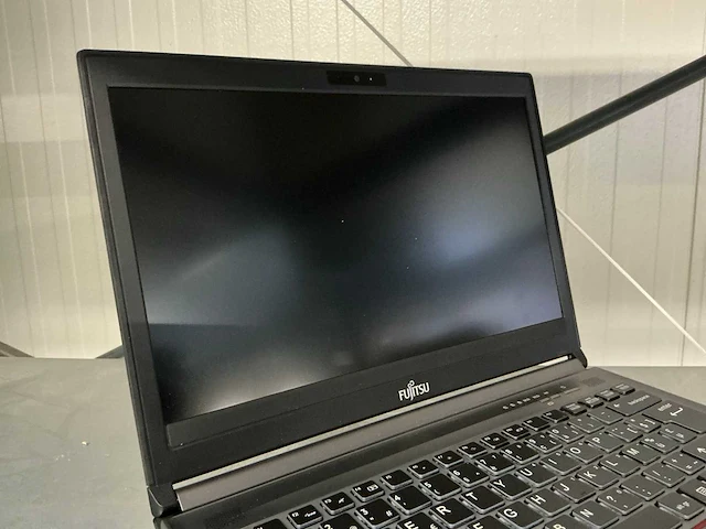 Fujitsu lifebook e736 laptop (7x) - afbeelding 3 van  5