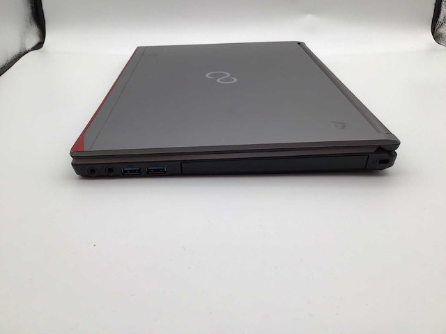 Fujitsu lifebook e736 laptop - afbeelding 5 van  7
