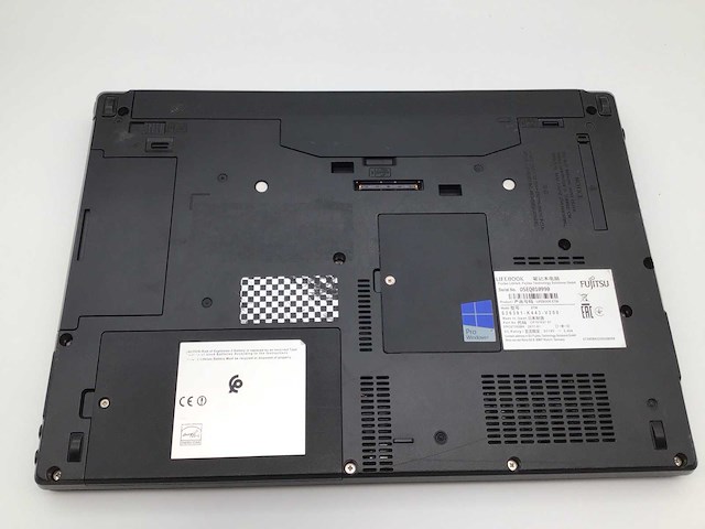Fujitsu lifebook e736 laptop - afbeelding 7 van  7