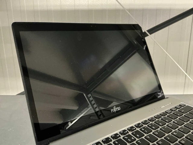 Fujitsu lifebook s937 13,3'' full hd touch laptop - afbeelding 3 van  5