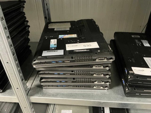 Fujitsu lifebook t902 laptop (5x) - afbeelding 5 van  5