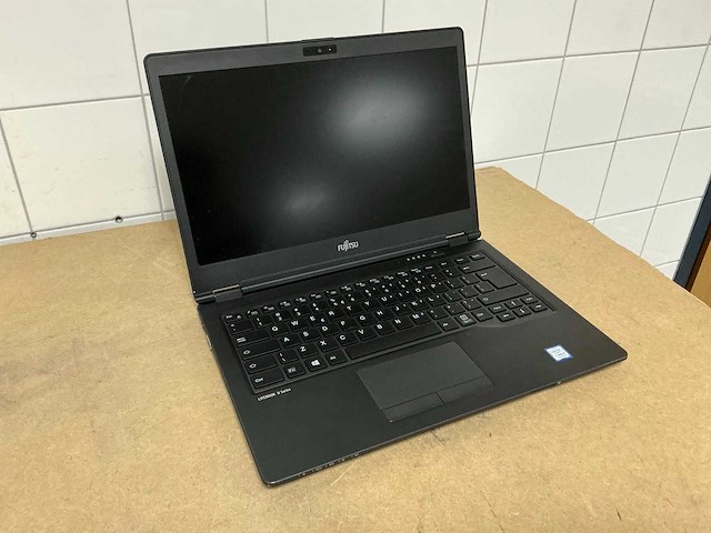 Fujitsu lifebook u759 - i5-8265u laptop - afbeelding 1 van  3
